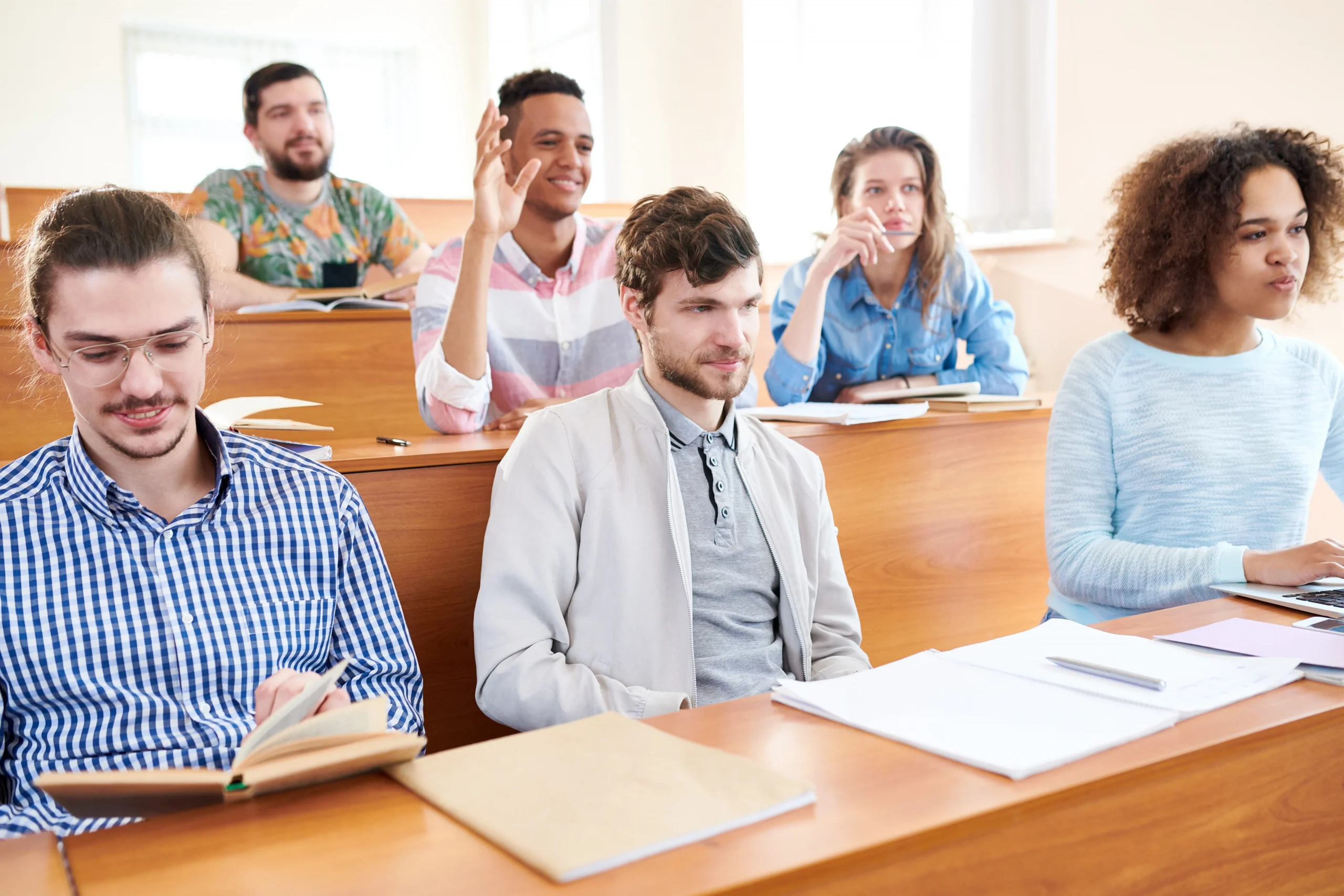 Étudier à l'école (2)
