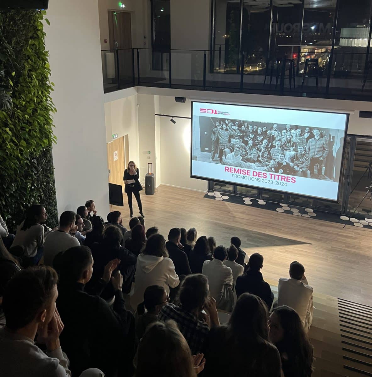 Remise des titres des promotions 2023-2024, un moment de fierté et de célébration à l&rsquo;École PMN
